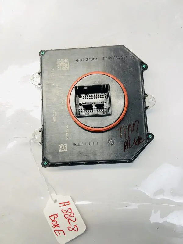 147000050402  2019 2020 2021 JEEP CHEROKEE LED CONTROL MODULE 140100029900