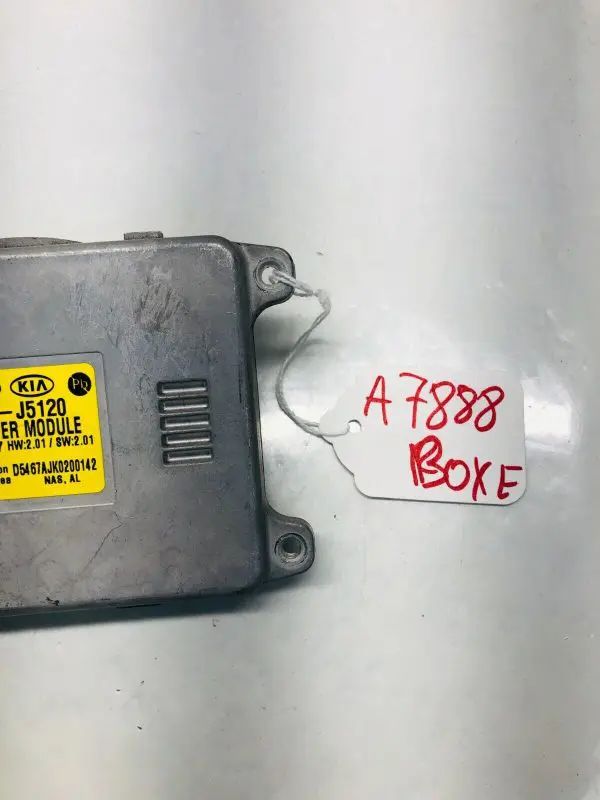 92190J5120 2018 2019 2020 2021 2022 2023 KIA STINGER LED MODULE BALLAST GENUINE - Image 4