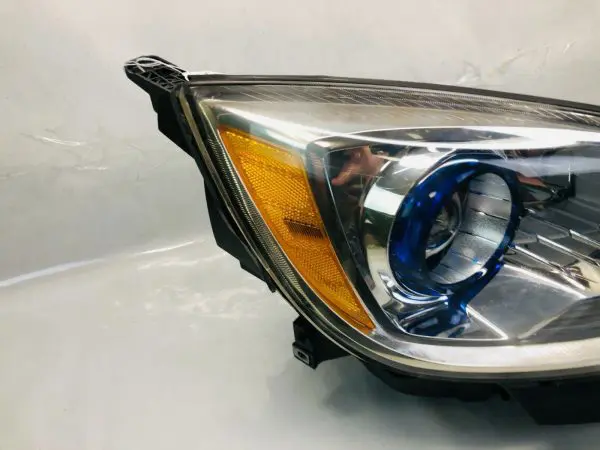 2012 2013 2014 2015 2016 BUICK VERANO FRONT RIGHT OEM HEADLIGHT GENUINE - Image 2
