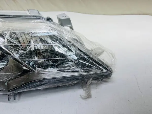 MINT 2012 2013 2014 TOYOTA CAMRY  FRONT  RIGHT HEADLIGHT CAPA - Image 2