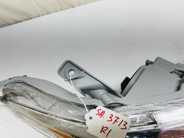 MINT 2012 2013 2014 TOYOTA CAMRY  FRONT  RIGHT HEADLIGHT CAPA - Image 9