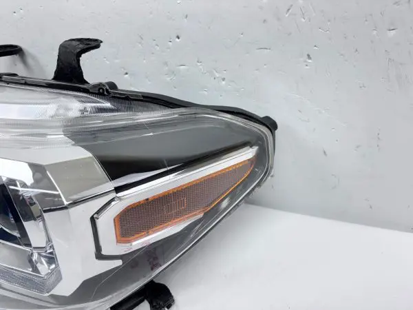 2016 2017 2018 2019 2020 2021 2022 TOYOTA TACOMA HALOGEN LED  LEFT OEM HEADLIGHT - Image 4