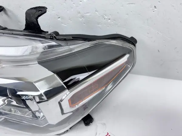 2016 2017 2018 2019 2020 2021 2022 TOYOTA TACOMA HALOGEN LED  LEFT OEM HEADLIGHT - Image 5