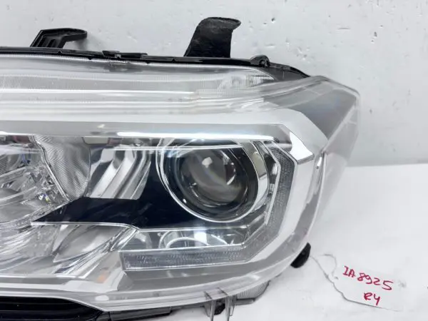 2016 2017 2018 2019 2020 2021 2022 TOYOTA TACOMA HALOGEN LED  LEFT OEM HEADLIGHT - Image 8