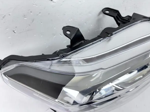 2016 2017 2018 2019 2020 2021 2022 TOYOTA TACOMA HALOGEN LED RIGHT OEM HEADLIGHT - Image 13