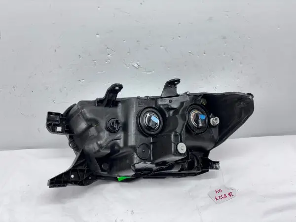 2016 2017 2018 2019 2020 2021 2022 TOYOTA TACOMA HALOGEN RIGHT OEM HEADLIGHT - Image 19