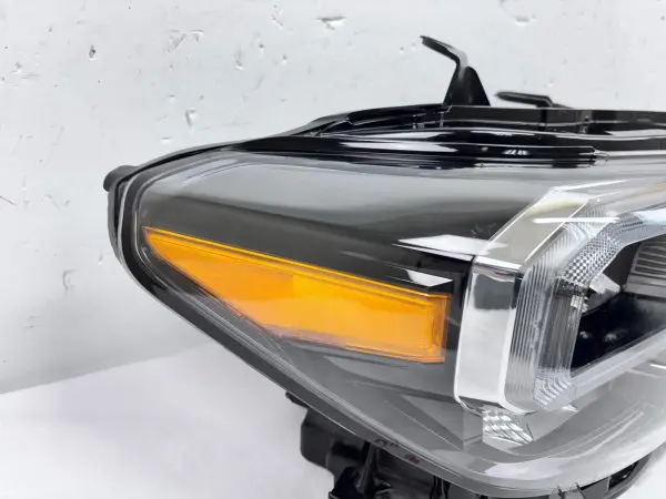 2020 2021 2022 2023 TOYOTA TACOMA FULL LED FRONT RIGHT OEM HEADLIGHT - Image 11