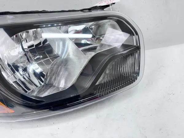 2015 2016 2017 2018-2021 FORD TRANSIT 150 250 350 HALOGEN RIGHT OEM HEADLIGHT - Image 5