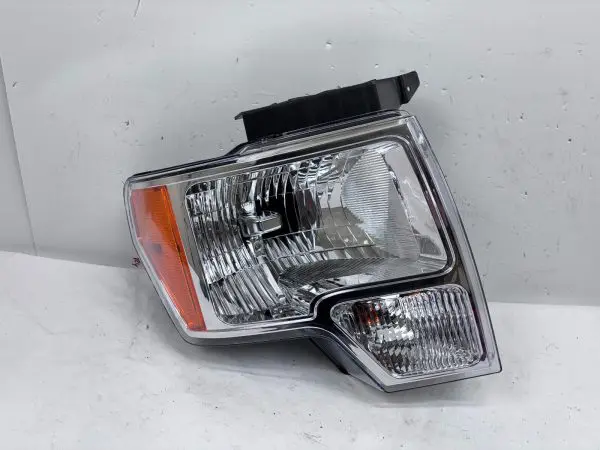 MINT 2009 2010 2011 2012 2013 2014 FORD F150 HALOGEN FRONT  RIGHT CAPA HEADLIGHT