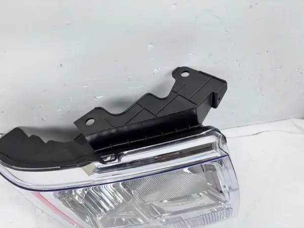 MINT 2009 2010 2011 2012 2013 2014 FORD F150 HALOGEN FRONT  RIGHT CAPA HEADLIGHT - Image 11