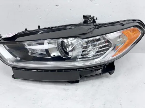 2013 2014 2015 2016 FORD FUSION HALOGEN FRONT LEFT OEM HEADLIGHT DS7313W030CD - Image 3