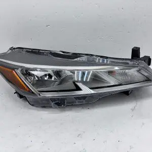 2021 2022 2023 NISSAN KICKS HALOGEN FRONT RIGHT OEM HEADLIGHT 26010-5R00A