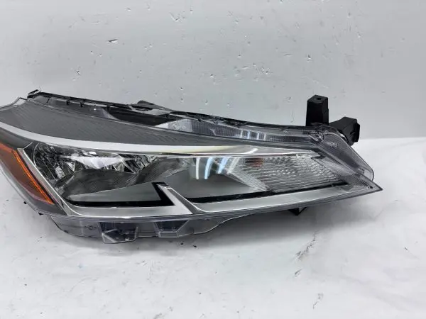 2021 2022 2023 NISSAN KICKS HALOGEN FRONT RIGHT OEM HEADLIGHT 26010-5R00A - Image 2
