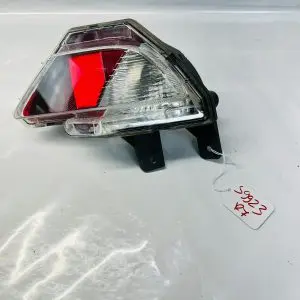 81480-0R040 2016 2017 2018 TOYOTA RAV4 REAR RIGHT OEM REFLECTOR