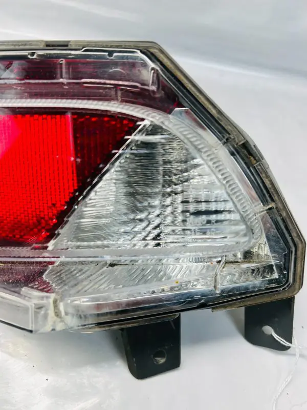 81480-0R040 2016 2017 2018 TOYOTA RAV4 REAR RIGHT OEM REFLECTOR - Image 3