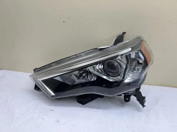 ALL TABS 2014 2015 2016 2017 2018 2019 2020 TOYOTA 4RUNNER LEFT OEM HEADLIGHT - Image 2