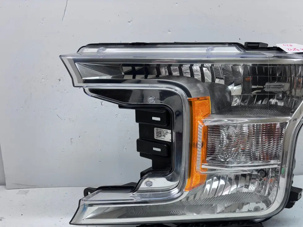 JL3413006AL  2018 2019 2020 FORD F150 HALOGEN FRONT LEFT OEM HEADLIGHT - Image 2