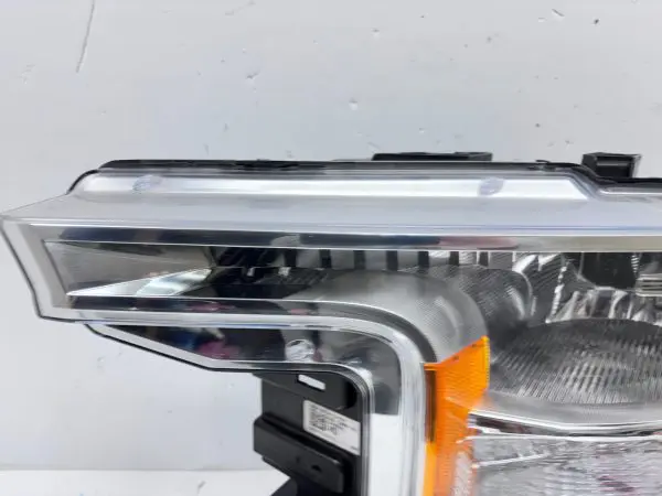 JL3413006AL  2018 2019 2020 FORD F150 HALOGEN FRONT LEFT OEM HEADLIGHT - Image 8