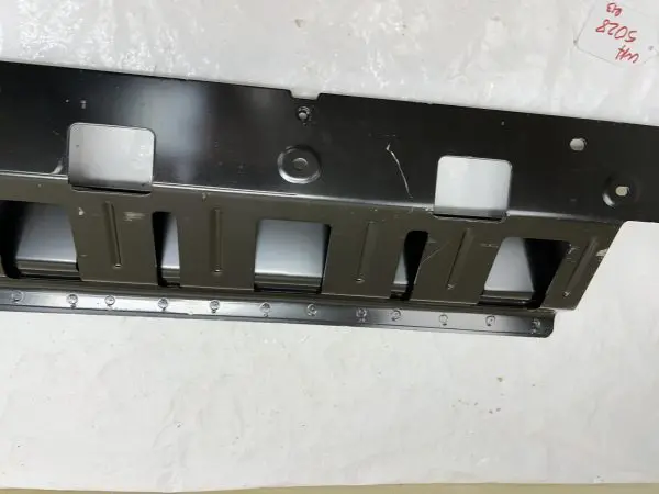 2014-2021 2022 2023 Jeep Cherokee Radiator Support Baffle Lower Mopar 68144536AA - Image 10