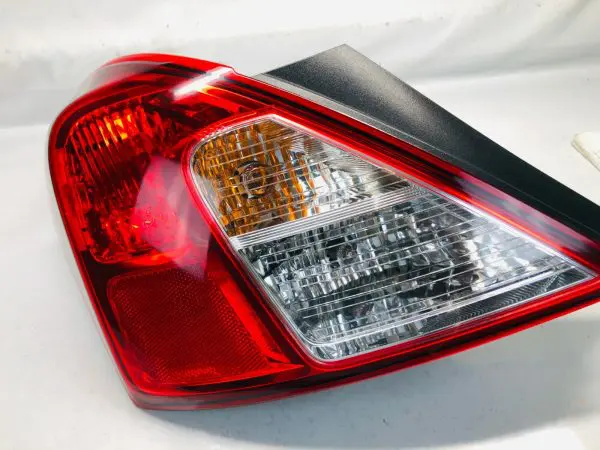 NICE 12 13 2014 2015 2016 2017 2018 2019 NISSAN VERSA LEFT OEM TAIL LIGHT SEDAN - Image 6