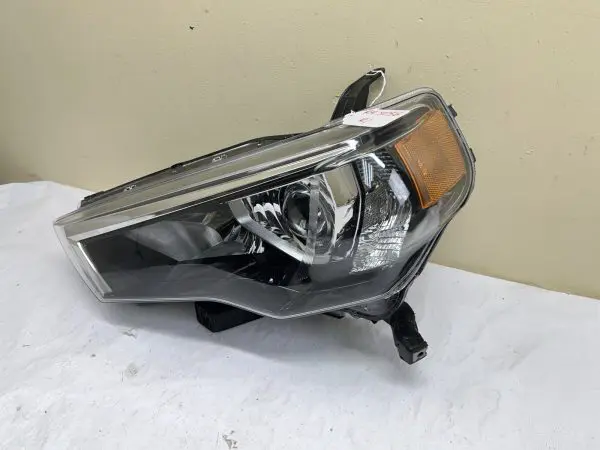 ALL TABS 2014 2015 2016 2017 2018 2019 2020 TOYOTA 4RUNNER LEFT HEADLIGHT - Image 2