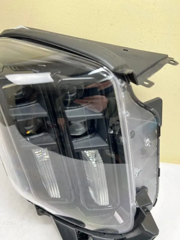NICE 2023 2024 KIA TELLURIDE FULL LED FRONT RIGHT OEM HEADLIGHT 92102S9650 - Image 3