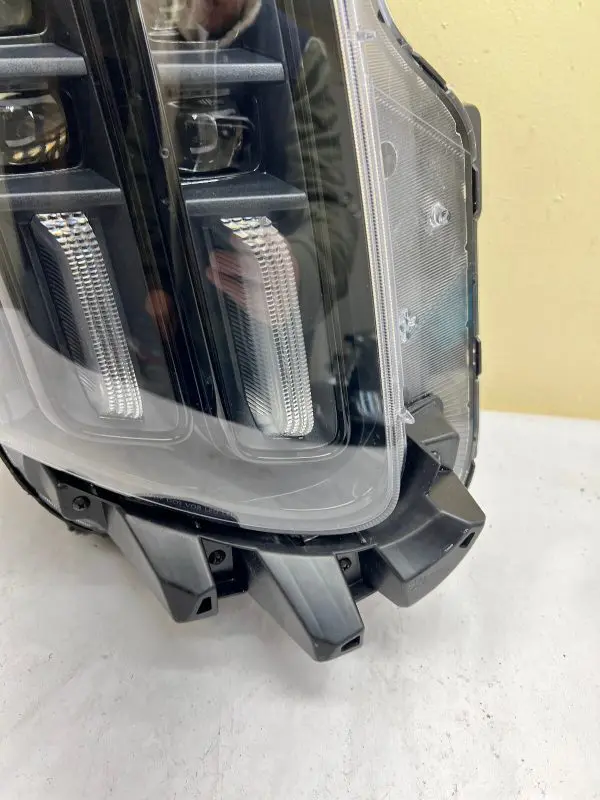 NICE 2023 2024 KIA TELLURIDE FULL LED FRONT RIGHT OEM HEADLIGHT 92102S9650 - Image 5