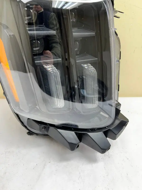 NICE 2023 2024 KIA TELLURIDE FULL LED FRONT RIGHT OEM HEADLIGHT 92102S9650 - Image 6