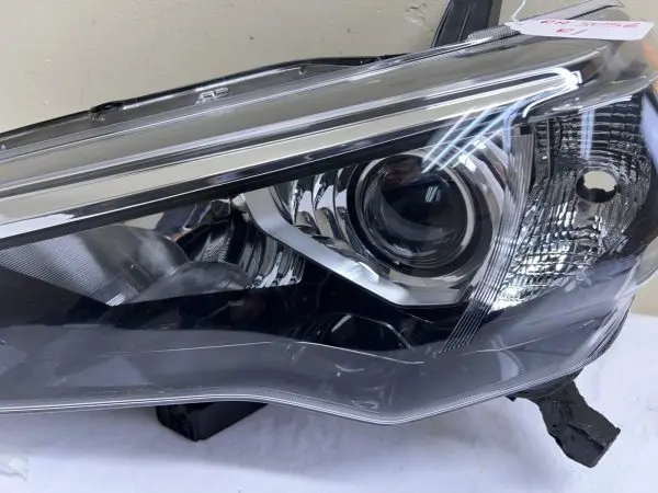 ALL TABS 2014 2015 2016 2017 2018 2019 2020 TOYOTA 4RUNNER LEFT HEADLIGHT - Image 6