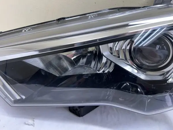 ALL TABS 2014 2015 2016 2017 2018 2019 2020 TOYOTA 4RUNNER LEFT HEADLIGHT - Image 7