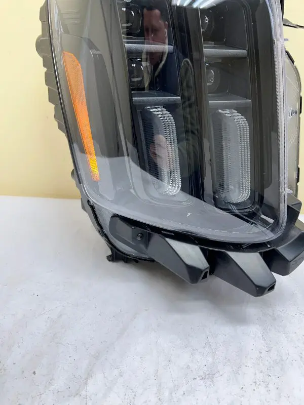 NICE 2023 2024 KIA TELLURIDE FULL LED FRONT RIGHT OEM HEADLIGHT 92102S9650 - Image 16