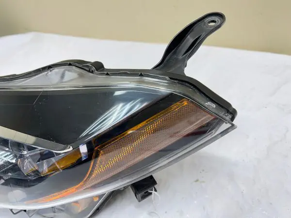 2017 2018 2019 TOYOTA COROLLA  LED  FRONT LEFT OEM HEADLIGHT - Image 5