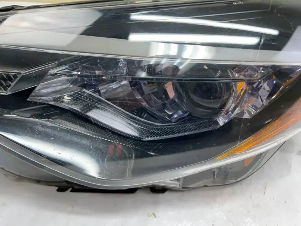 2017 2018 2019 TOYOTA COROLLA  LED  FRONT LEFT OEM HEADLIGHT - Image 9