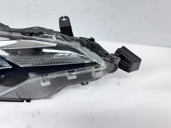 2017 2018 2019 TOYOTA COROLLA LED FRONT RIGHT OEM HEADLIGHT - Image 5