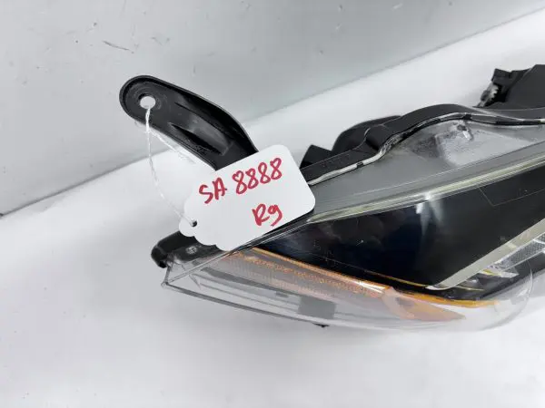 2017 2018 2019 TOYOTA COROLLA LED FRONT RIGHT OEM HEADLIGHT - Image 15
