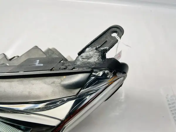 ⭐️ ALL TABS 2016 2017 2018 TOYOTA RAV4 HALOGEN FRONT LEFT OEM HEADLIGHT - Image 4