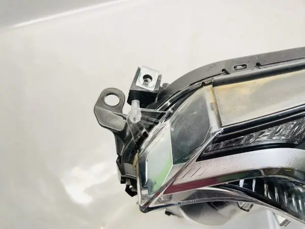 ⭐️ ALL TABS 2016 2017 2018 TOYOTA RAV4 HALOGEN FRONT LEFT OEM HEADLIGHT - Image 9