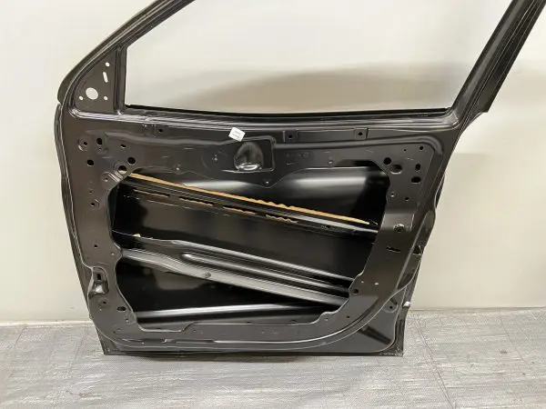 2014-2018 2019 2020 2021 2022 2023 Jeep Cherokee Front Right OEM Door 68290878AC - Image 13