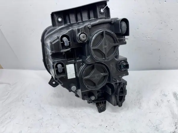 2019 2020 HYUNDAI SANTA FE HALOGEN FRONT RIGHT OEM HEADLIGHT 92102-S2000 - Image 20