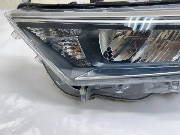 2019 2020 2021 TOYOTA RAV4 LED FRONT LEFT OEM HEADLIGHT DAMAGED - Image 7