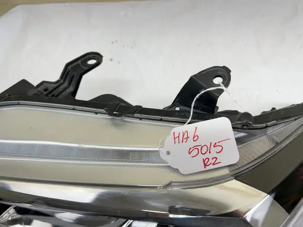 2016 2017 2018 2019 2020 2021 TOYOTA TACOMA HALOGEN  FRONT LEFT OEM HEADLIGHT - Image 12