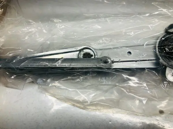 6652535 DOORMAN WINDOW REGULATOR FRONT RIGHT TOYOTA FJ CRUISER, GX470, 4RUNNER - Image 4