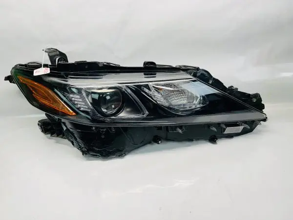 2018 2019 2020 2021 2022 2023 TOYOTA CAMRY BLACK TRD LED RIGHT OEM HEADLIGHT
