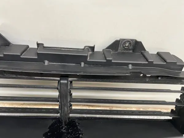 2016 2017 2018 2019 FORD EXPLORER FRONT OEM RADIATOR GRILLE SHUTTER GENUINE - Image 4