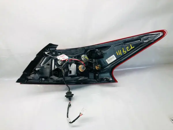 ⭐️⭐️ NICE 2016 2017 2018 NISSAN ALTIMA HALOGEN OUTER REAR LEFT OEM TAIL LIGHT - Image 10