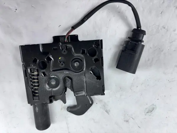 83a823509 2019-2021 2022 2023 2024 Audi Q3 Front OEM Hood Latch Assembly Lock - Image 10