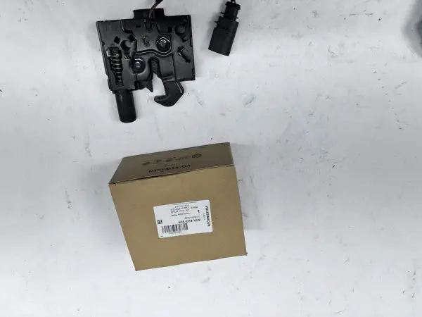 83a823509 2019-2021 2022 2023 2024 Audi Q3 Front OEM Hood Latch Assembly Lock - Image 12
