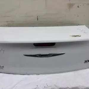 OEM. 2018 2019 2020 2021 2022 2023 CHRYSLER 300 REAR TRUNK LID WHITE CAMERA