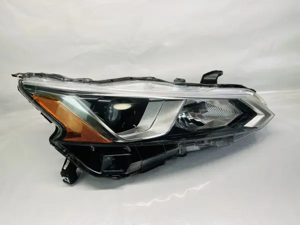 2019 2020 2021 NISSAN ALTIMA HALOGEN FRONT RIGHT HEADLIGHT