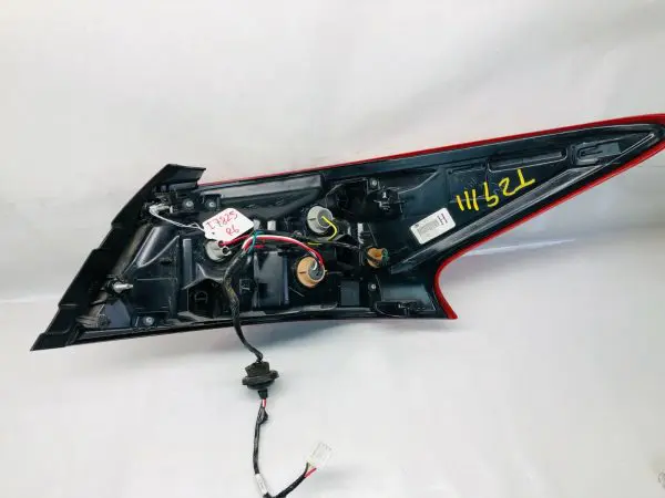 ⭐️⭐️ NICE 2016 2017 2018 NISSAN ALTIMA HALOGEN OUTER REAR LEFT OEM TAIL LIGHT - Image 11